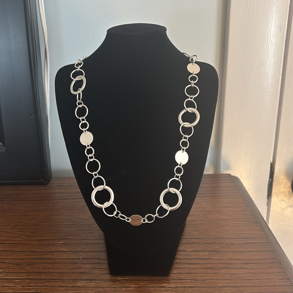 NY&Co Silver Loop Link Necklace